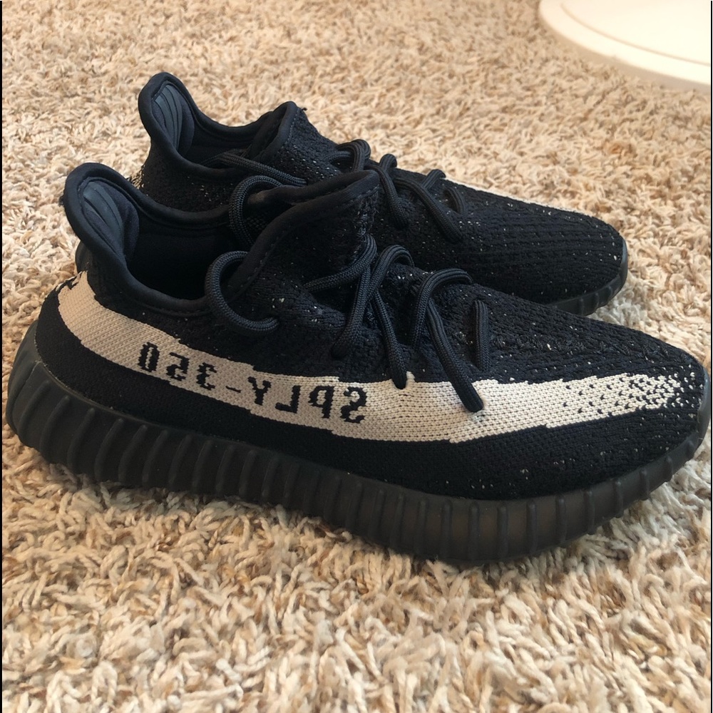 Yeezy Boost 350 V2 ‘Oreo’